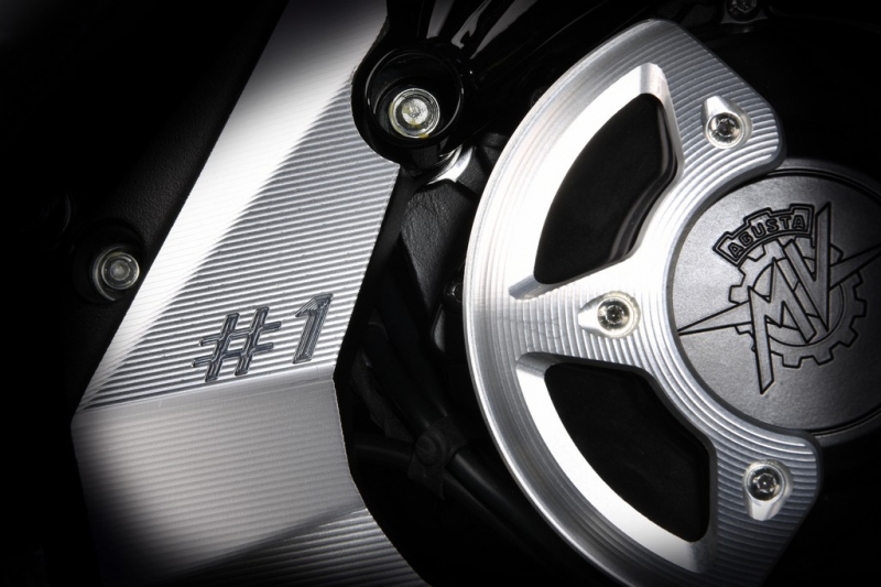 MV Agusta RVS#1: exkluzivní model z jiné dimenze - 11 - 1 RVS1 MV Agusta13