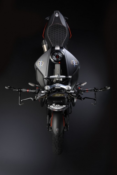 MV Agusta RVS#1: exkluzivní model z jiné dimenze - 18 - 1 RVS1 MV Agusta2