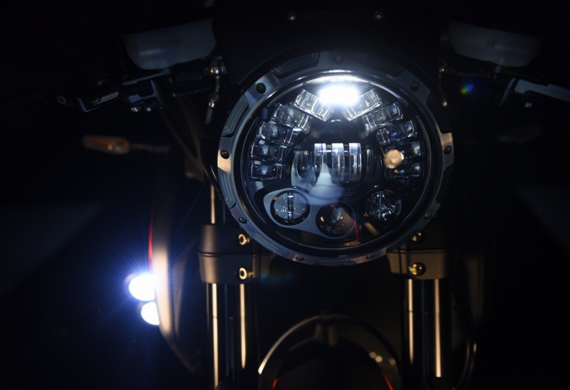 MV Agusta RVS#1: exkluzivní model z jiné dimenze - 19 - 1 RVS1 MV Agusta20