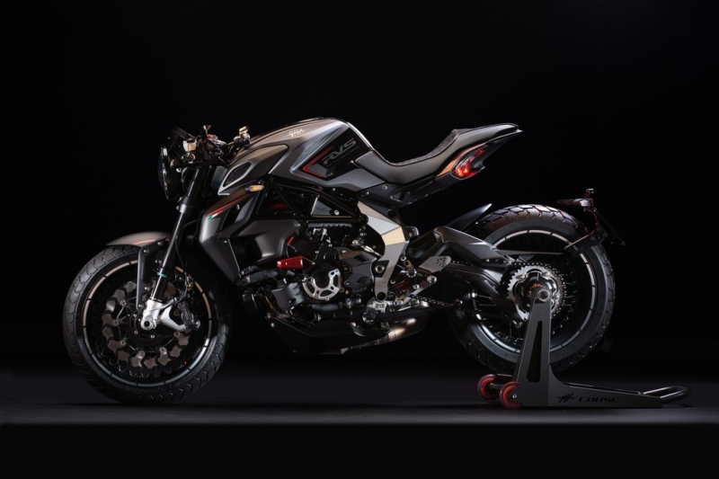 MV Agusta RVS#1: exkluzivní model z jiné dimenze - 3 - 1 RVS1 MV Agusta33
