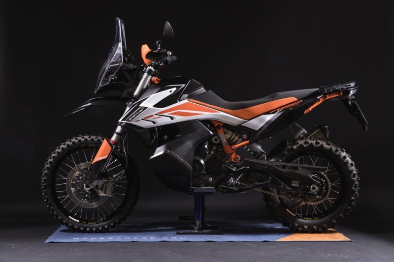 Rally plexi pro KTM 790 Adventure R od RADE/GARAGE - 1 - 1 Rade Garage KTM 790 Adventure R predni stit (2)