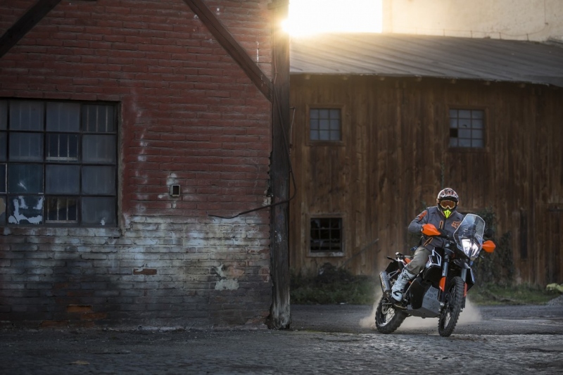 Rally plexi pro KTM 790 Adventure R od RADE/GARAGE - 7 - 1 Rade Garage KTM 790 Adventure R predni stit (8)