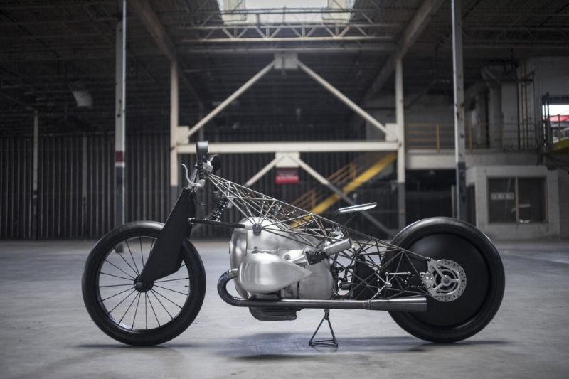 Revival Birdcage od Revival Cycles s novým motorem BMW - 2 - 1 Revival Cycles Birdcage  (14)
