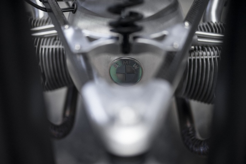 Revival Birdcage od Revival Cycles s novým motorem BMW - 20 - 1 Revival Cycles Birdcage  (22)