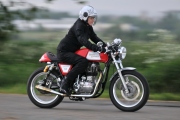 3 Royal Enfield Continental GT41