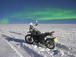 Na jižní pól na motocyklu Royal Enfield