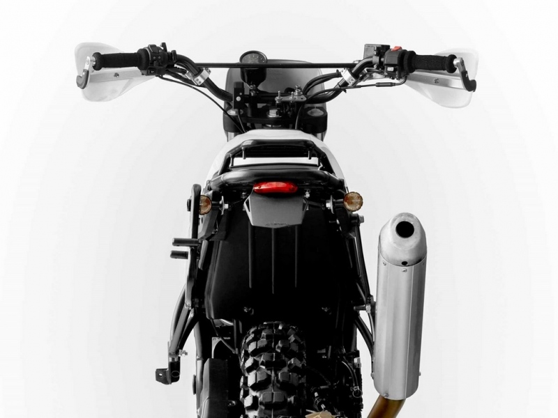 Royal Enfield Himalayan: Royal Rally 400 od Fuel - 6 - 1 Royal Enfield Himalayan Rally 400 Fuel (3)
