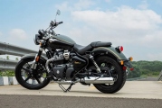 1 Royal Enfield Super Meteor 650 (4)