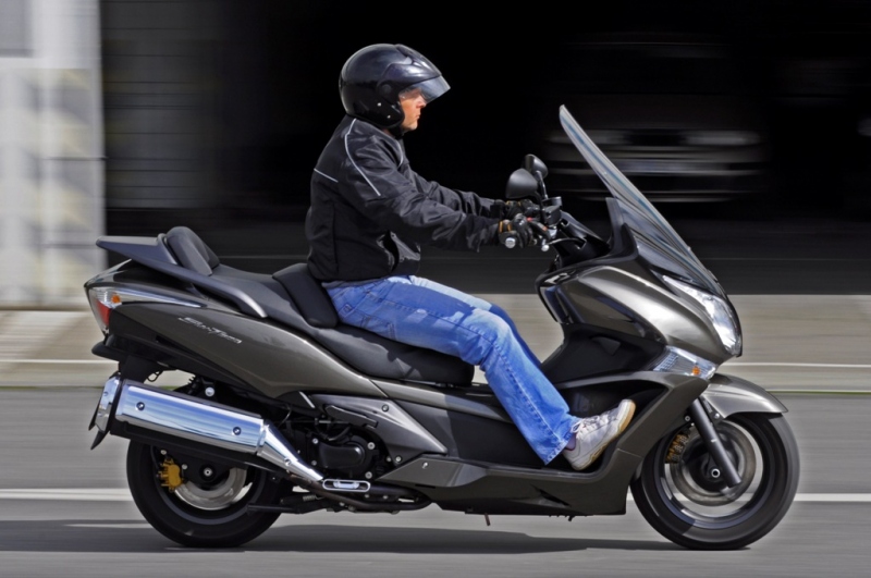 Test Honda SW-T600: křeslo na kolech - 1 - SW600T02