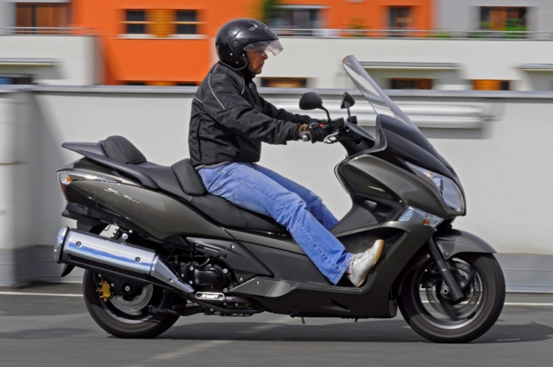Test Honda SW-T600: křeslo na kolech - 2 - SW600T03