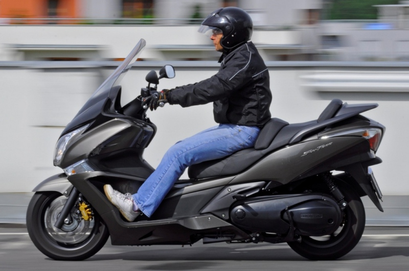 Test Honda SW-T600: křeslo na kolech - 3 - SW600T05