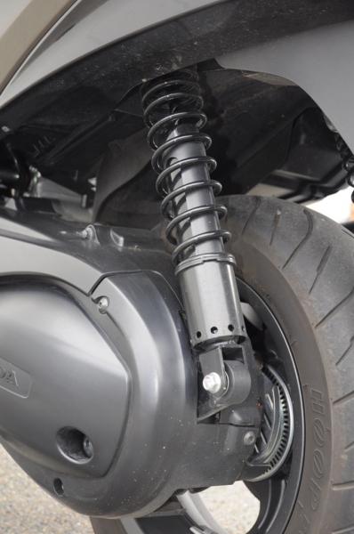Test Honda SW-T600: křeslo na kolech - 19 - SW600T23