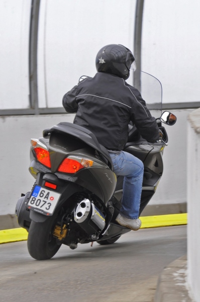 Test Honda SW-T600: křeslo na kolech - 19 - SW600T23