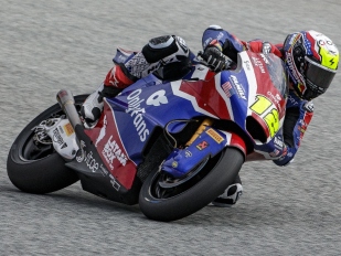 Hlavní obrázek k článku: Salač má Pole Position v Moto2