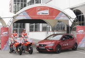 1 Seat Leon Cupra Ducati Desmosedici GP18  (2)