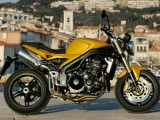 speed triple Speed-Triple-086