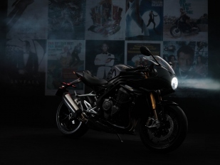 Triumph Speed Triple 1200 RR Bond Edition: exkluzivní edice