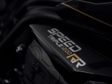 1 Speed Triple 1200 RR Bond Edition (7)