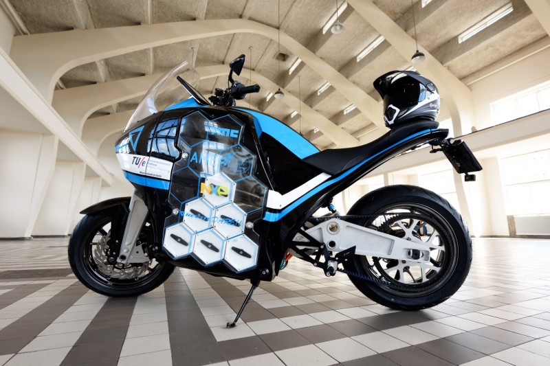 Storm Pulse: elektrobike s dojezdem 380 km - 4 - 1 Storm Pulse elektrobike05