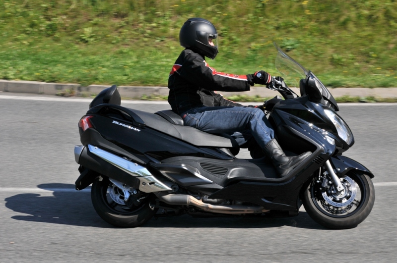 Test Suzuki Burgman 650 Executive - 3 - Burgman 650 Suzuki Burgman 650 Executive24