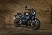 1 Suzuki GSX 800TT (1)