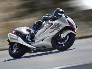 Suzuki Hayabusa 2021: špičková elektronická výbava