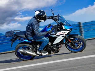 Suzuki SV-7GX: pohodové cestování