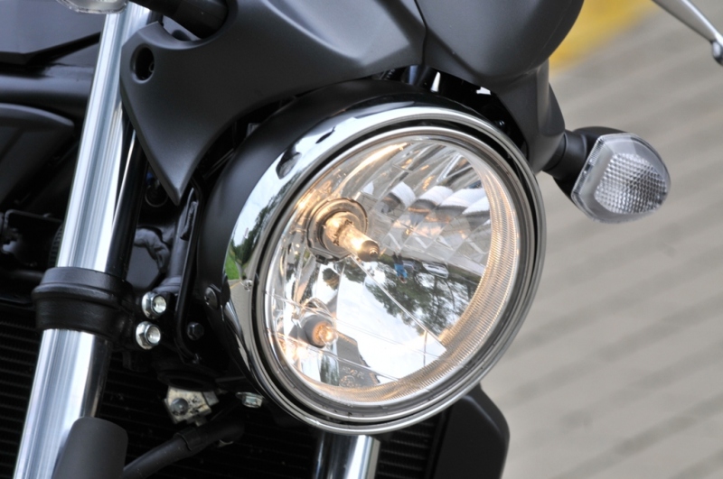 Test Suzuki SV 650 ABS 2016: Sporty V-Twin - 4 - 2 Suzuki SV650 2016 test19
