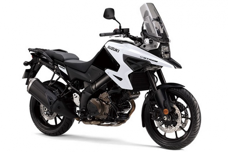 Suzuki V-Strom 1050 a 1050XT 2020: s lepší výbavou - 15 - 1 Suzuki V-Strom 1050 (10)