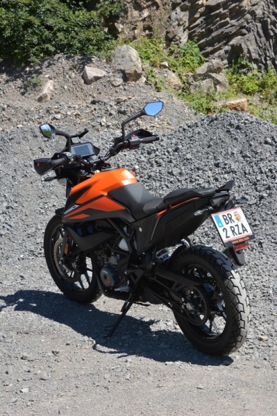Test KTM 390 Adventure: malé velké cestovní enduro - 40 - 1 Test 2020 KTM 390 Adventure (10)