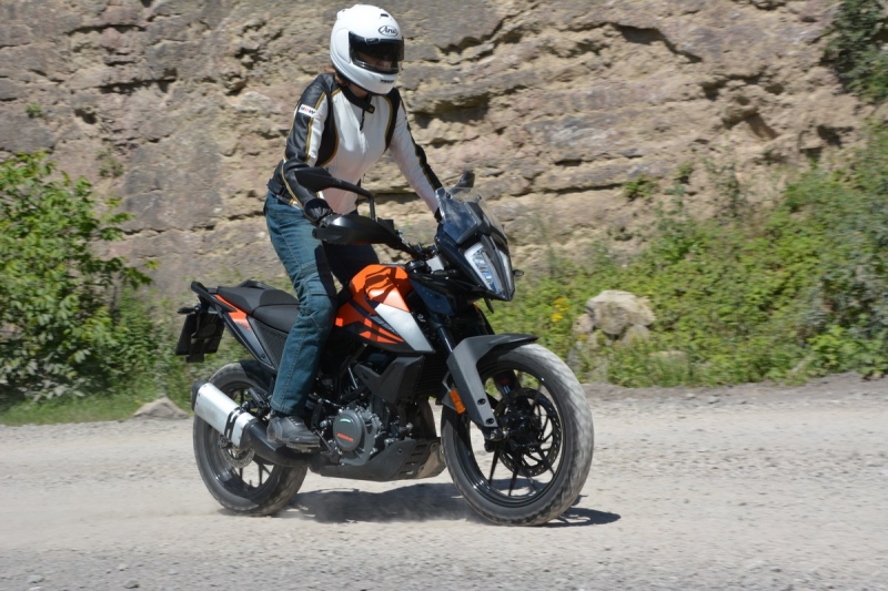 Test KTM 390 Adventure: malé velké cestovní enduro - 26 - 2 Test 2020 KTM 390 Adventure (38)