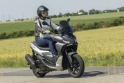 1 Test Aprilia SR GT 125 (20)