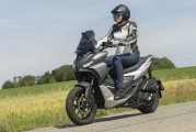 1 Test Aprilia SR GT 125 (22)