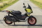 2 Test Aprilia SR GT 200 (1)