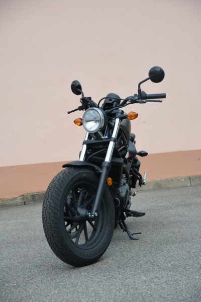 Test Honda CMX500 Rebel: malý cruiser - 12 - 1 Test Honda Rebel (26)
