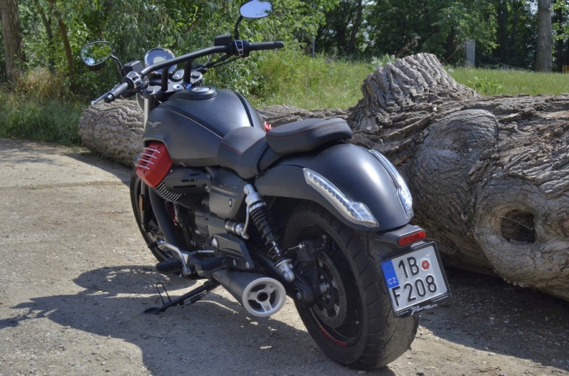 Test Moto Guzzi California Audace Carbon: italská stylovka - 16 - 1 Test Moto Guzzi Audace Carbon (22)