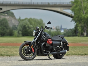 Test Moto Guzzi California Audace Carbon: italská stylovka