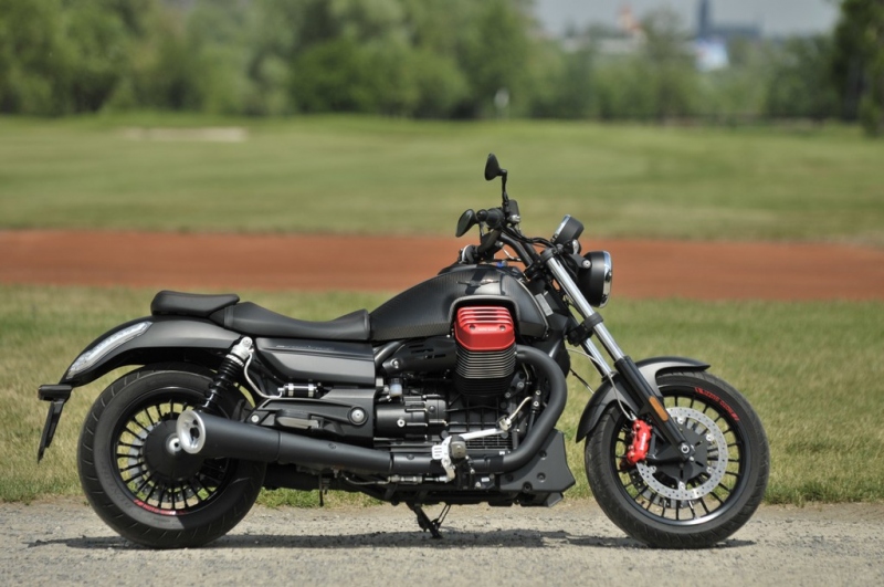 Test Moto Guzzi California Audace Carbon: italská stylovka - 2 - 1 Test Moto Guzzi Audace Carbon (21)