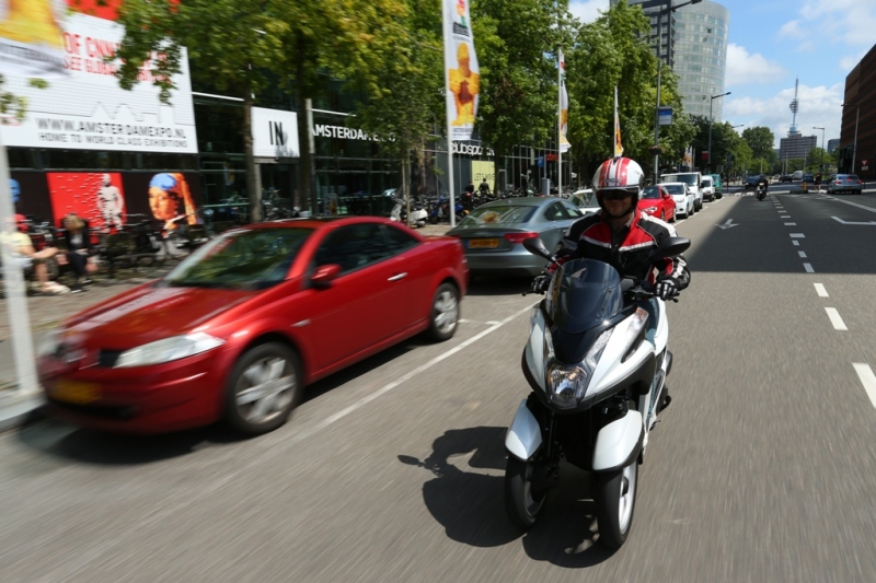 Test Yamaha Tricity: dostupná tříkolka pro všechny - 6 - 1 Test Yamaha Tricity07