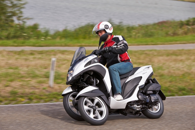 Test Yamaha Tricity: dostupná tříkolka pro všechny - 10 - 1 Test Yamaha Tricity11