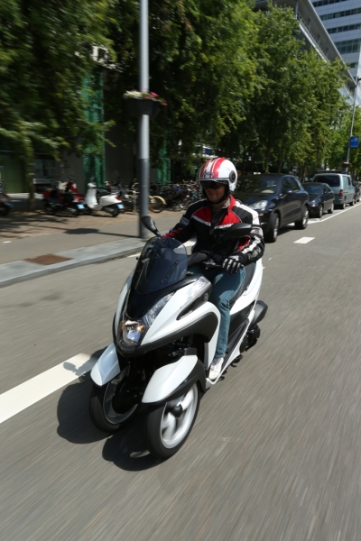 Test Yamaha Tricity: dostupná tříkolka pro všechny - 16 - 2 Test Yamaha Tricity17