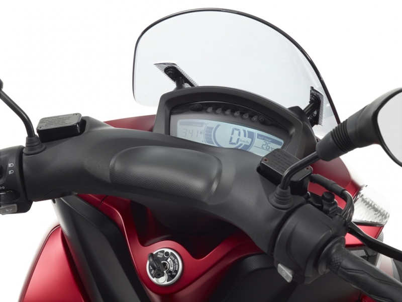 Test Yamaha Tricity: dostupná tříkolka pro všechny - 20 - 2 Test Yamaha Tricity21