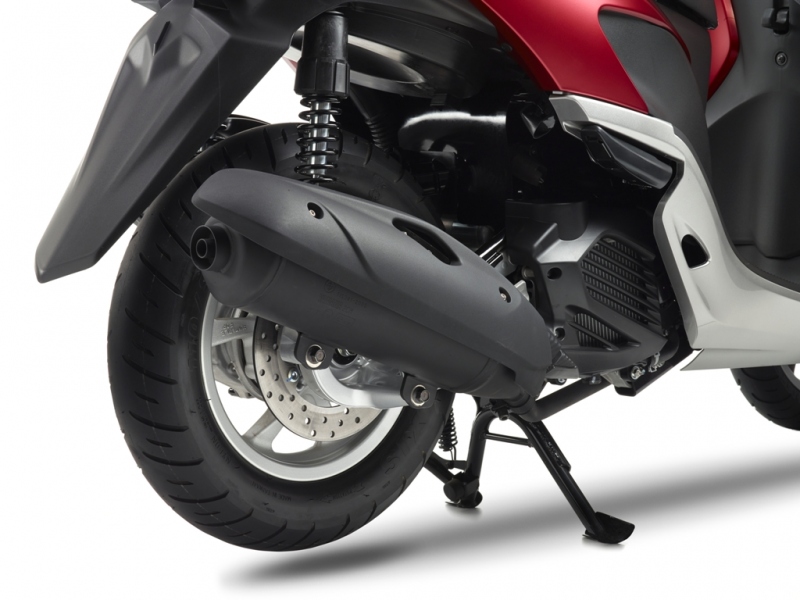 Test Yamaha Tricity: dostupná tříkolka pro všechny - 21 - 2 Test Yamaha Tricity22
