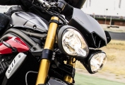 2 Triumph 2016 Speed Triple14