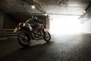 2 Triumph 2016 Speed Triple20