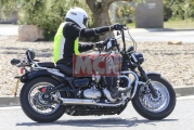 1 Triumph Bobber cruiser3
