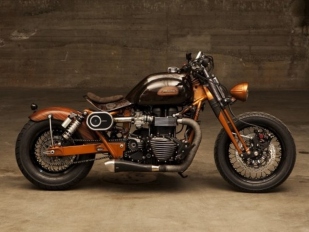 Triumph Bonneville: Essentia