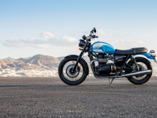 Triumph Bonneville Spirit Special Edition 2015: v modrém duchu