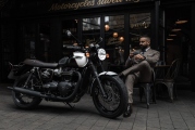 1 Triumph Bonneville T120 Black DGR Limited (23)