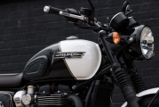 1 Triumph Bonneville T120 Black DGR Limited (5)